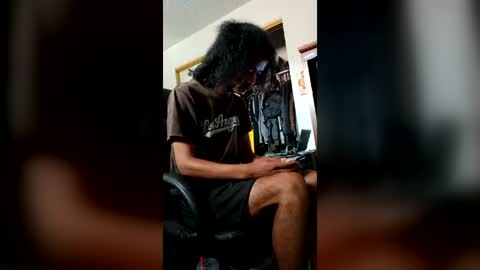 auzeleven online show from June 28, 6:03 pm