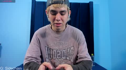 Axel cifer online show from December 2, 8:09 pm