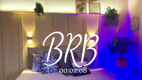 Axel  online show from June 11, 7:01 pm