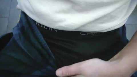 AxelLife online show from February 21, 9:10 am