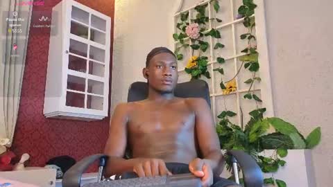 axel online show from July 21, 7:38 pm
