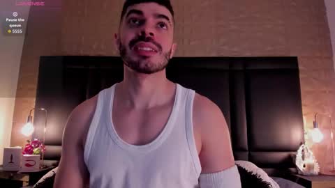 Axel Thompsom online show from November 9, 12:20 pm