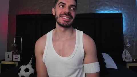 Axel Thompsom online show from November 14, 12:28 pm