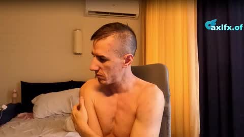 Axl online show from March 6, 4:31 am