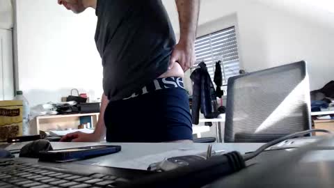 aylinniyerim online show from March 27, 10:49 am