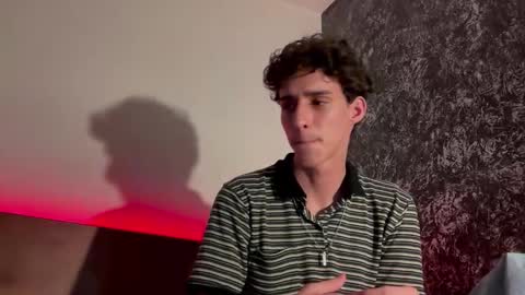 nice boy online show from November 3, 6:39 am