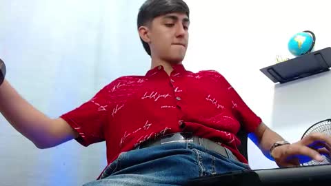 Snapshot of babymaik chatting on February 15, 9:28 pm babymaik online show from February 15, 9:28 pm