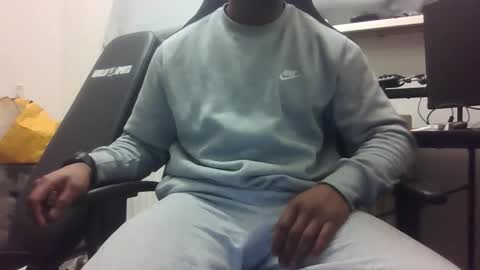 babyrandy12 online show from December 21, 8:39 pm