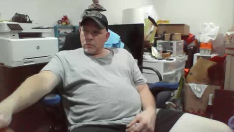 bad_boy4u2abuse online show from June 3, 9:33 am