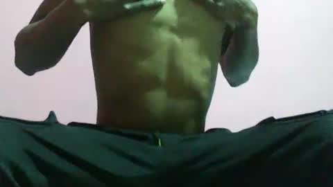 badaddo910342 online show from September 27, 3:54 pm