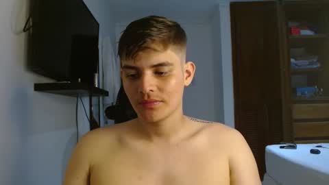 badbunny_69_ online show from March 11, 3:24 am