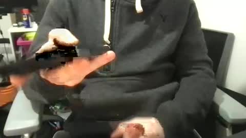 baddersguy13 online show from February 12, 11:29 am