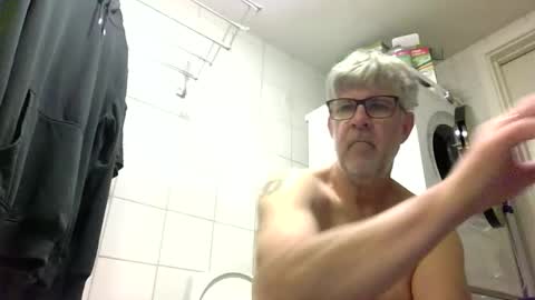 baggelina75 online show from June 5, 3:55 am
