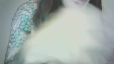 Bailey online show from June 13, 1:14 am
