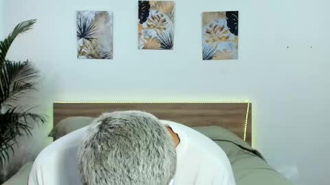 Andres -  online show from March 11, 12:39 pm