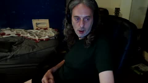 bangintoleather online show from July 12, 2:35 am