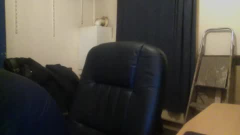 bangintoleather online show from December 14, 2:51 am