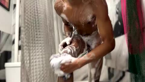 bareffoot10 online show from April 9, 12:19 am