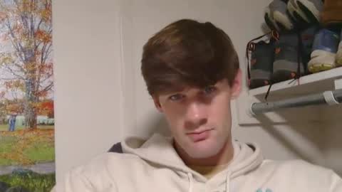 basicallyjustmee online show from October 31, 3:08 am