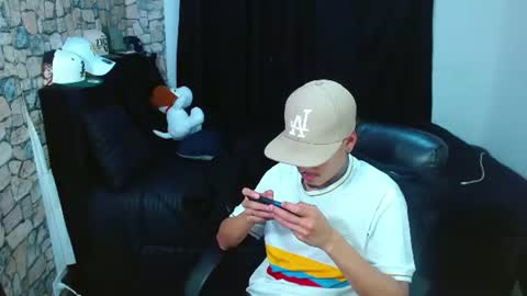 Bastian online show from July 19, 1:44 am