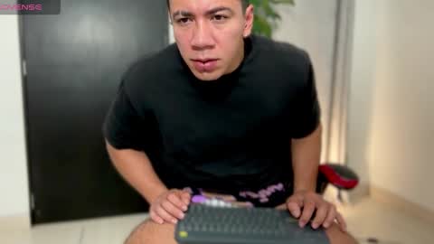 Bastian Independent Model online show from November 29, 7:54 am