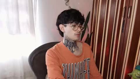 Bastiel online show from December 18, 5:42 pm