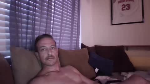 babtboy2121 online show from October 9, 10:58 pm