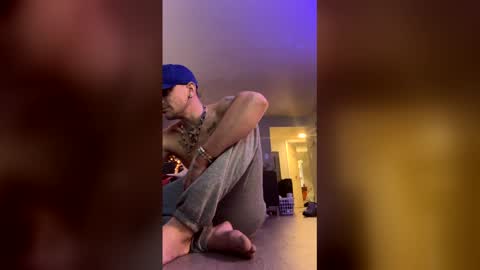 battlewolfxx online show from December 18, 4:14 pm