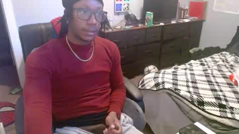 Racks online show from March 28, 10:10 pm