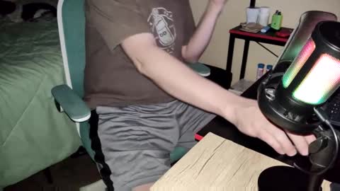 BigBoy420 online show from March 2, 4:39 am