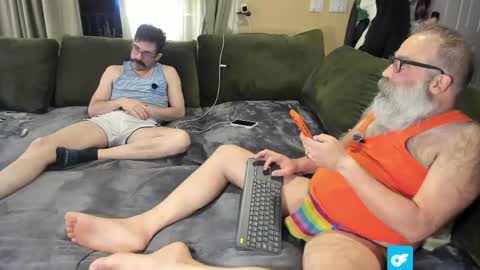 BareBear online show from April 25, 1:30 am