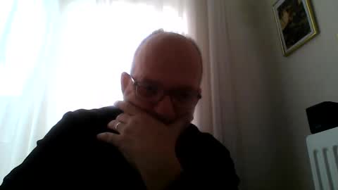 Snapshot of beardman916444 chatting on February 22, 12:40 pm Beardman online show from February 22, 12:40 pm