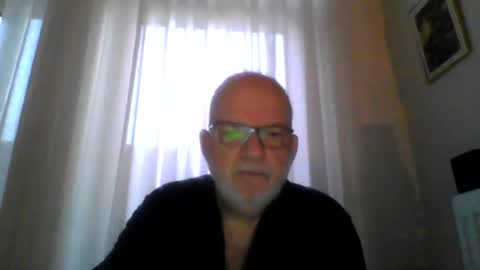 Snapshot of beardman916444 chatting on February 16, 6:43 am Beardman online show from February 16, 6:43 am