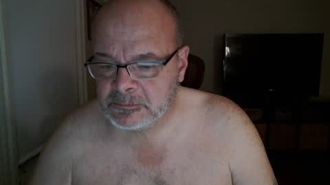 Bears Papa Papi online show from December 31, 9:31 am