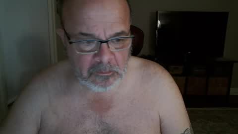 Bears Papa Papi online show from February 15, 9:16 am