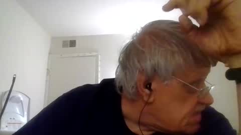 Snapshot of beautytomyeyes chatting on January 11, 3:02 am beautytomyeyes online show from January 11, 3:02 am