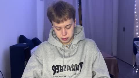 beeb0y online show from November 29, 2:30 pm