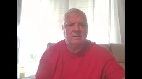 Just Me Nothing More or Less online show from September 19, 6:52 pm