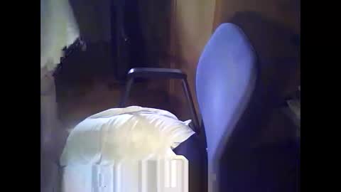 bekklove1 online show from April 13, 1:45 pm