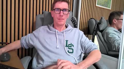 SexFriendFrance online show from February 27, 1:01 pm