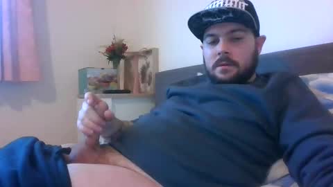 bellandballs online show from December 31, 1:19 pm