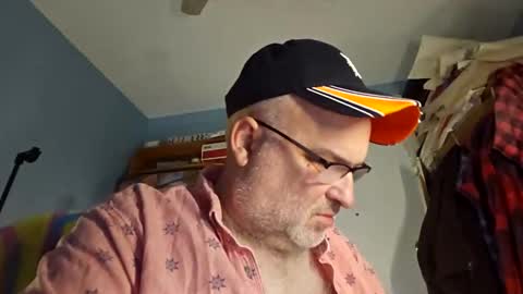 Bendavewill online show from November 23, 9:42 am