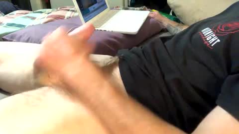 bendover4ne1 online show from December 15, 3:31 pm