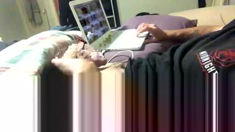 bendover4ne1 online show from December 14, 5:58 pm