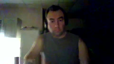 Snapshot of bengi1984 chatting on December 30, 2:20 am Robert  1984 online show from December 30, 2:20 am