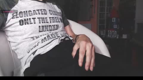 benijamin online show from December 17, 11:00 pm