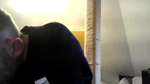 benizio online show from February 25, 4:00 pm