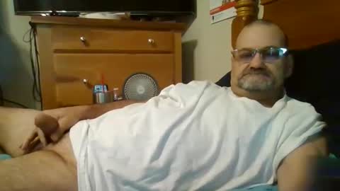 benjaminhall46 online show from October 20, 1:48 pm