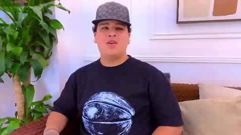 bennett_alejoo online show from July 25, 7:32 pm