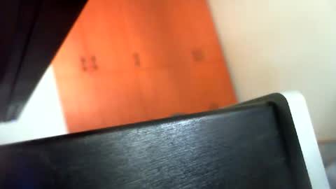 bentish online show from October 25, 8:38 am